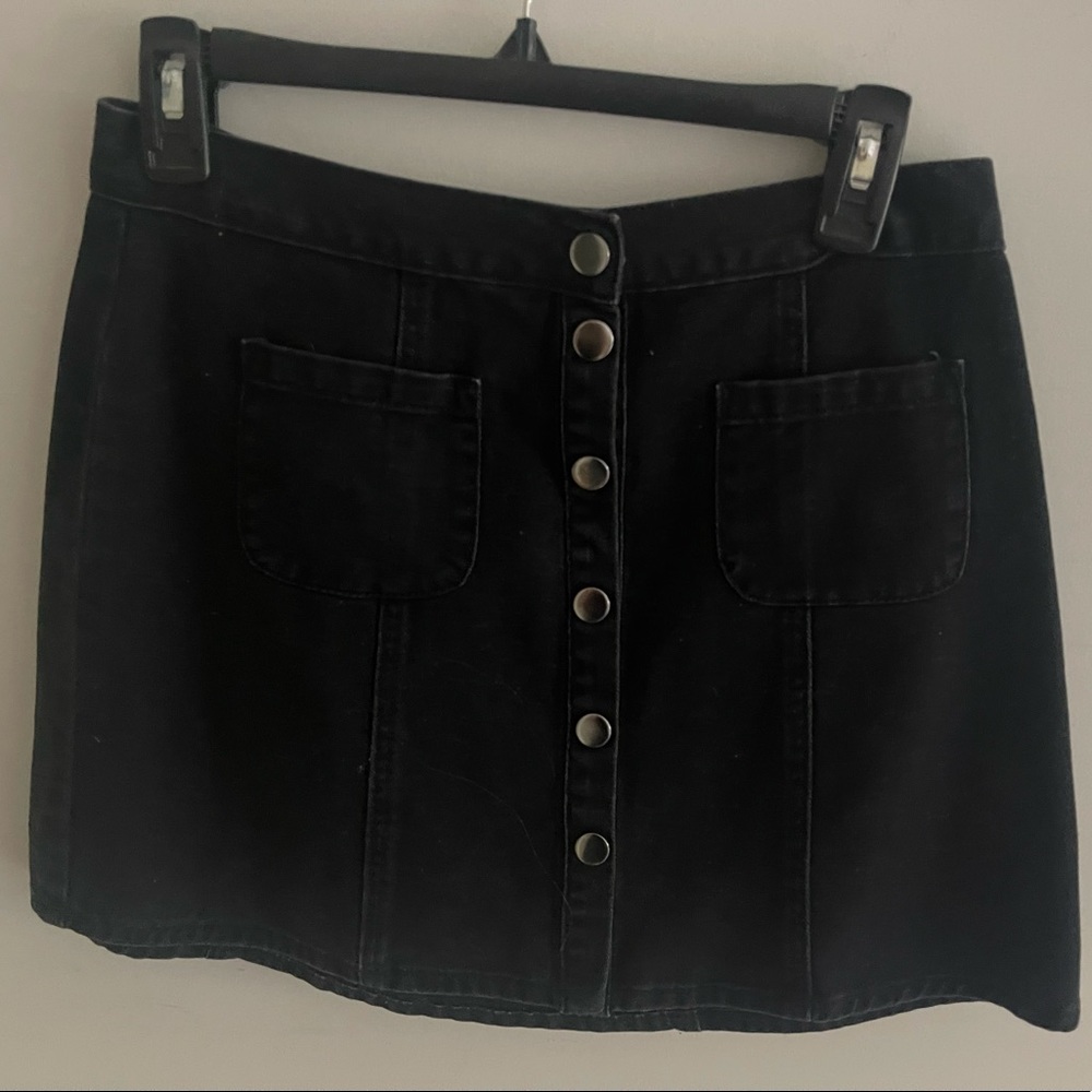 Women’s Urban outfitters black button up skirt